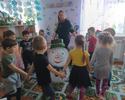 День Снеговика День Снеговика.